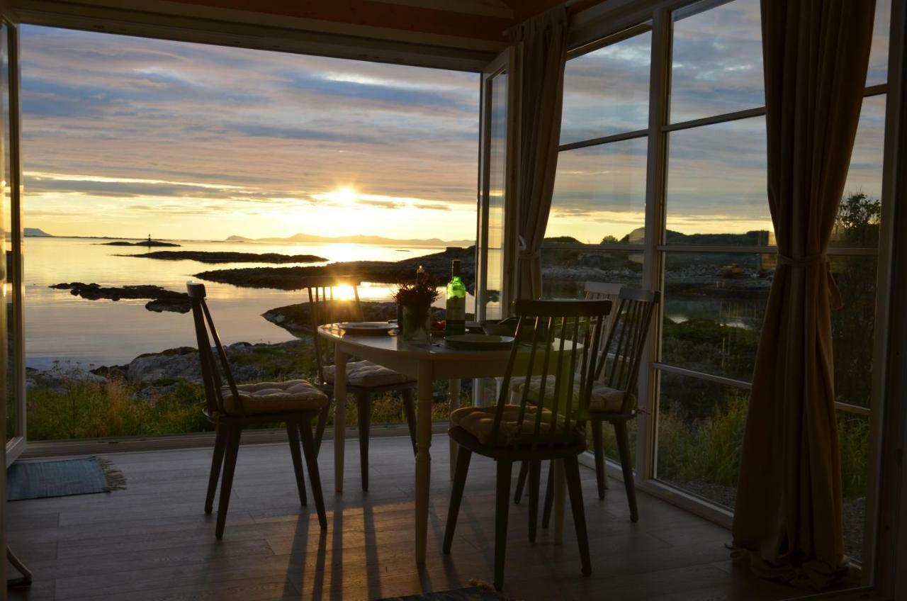 Superior Cottage With Sea View In Senja Senjehesten Exterior photo